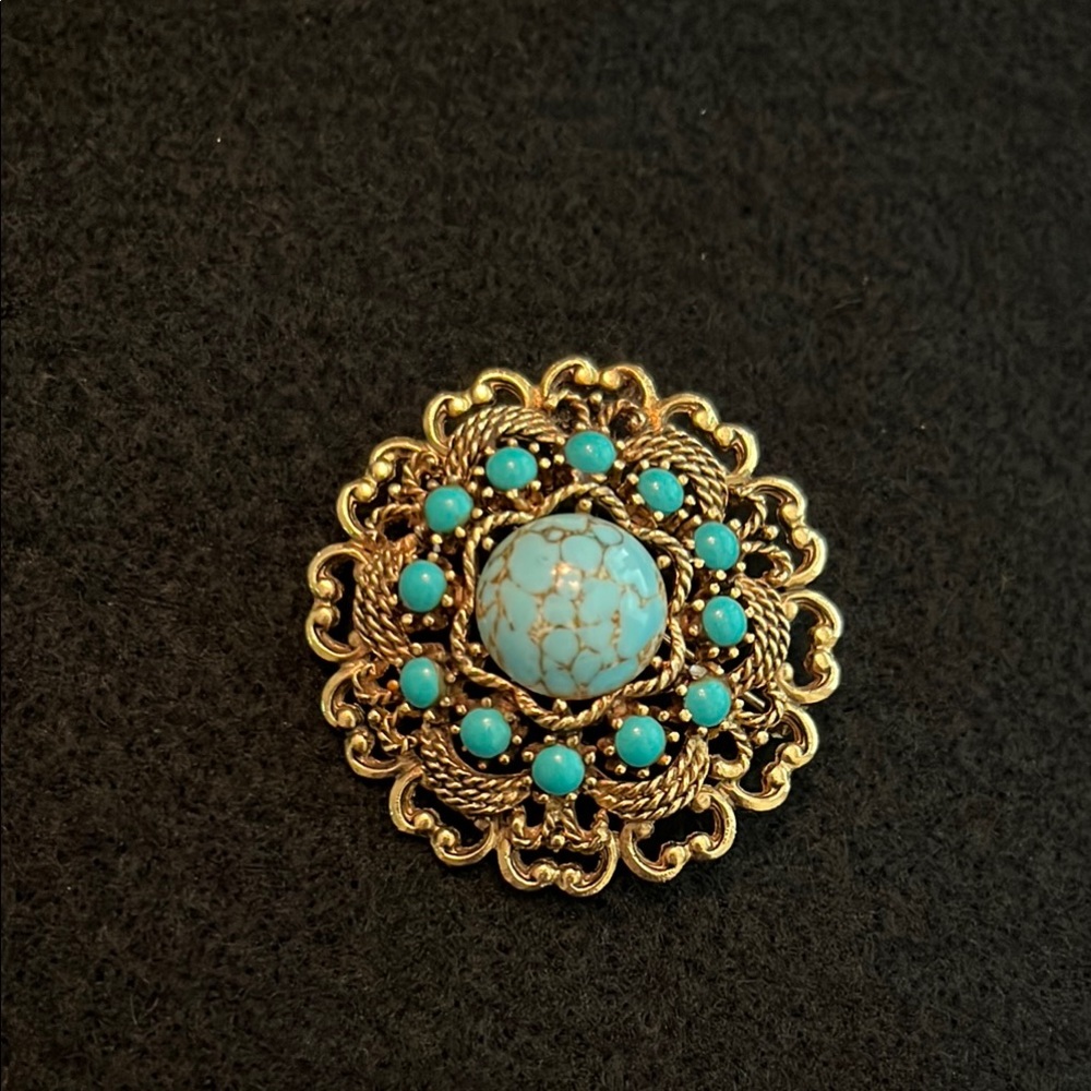 Rare Vintage Emmons Golden Turquoise Dome Brooch in Mint Condition
